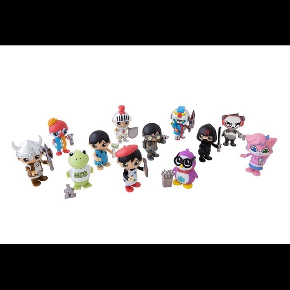 (lot of 4) Ryan's World Mystery Figure Random Blind Bags Series 3 NEW Unopened - Picture 2 of 6